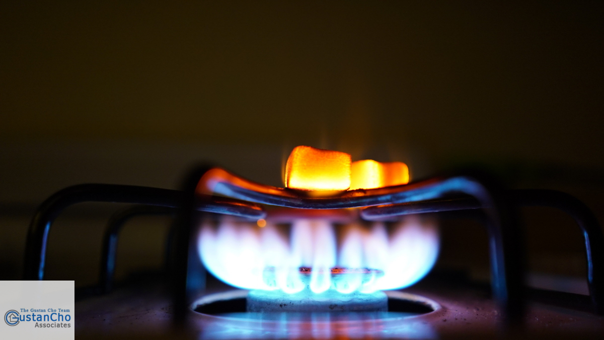 How do homeowners experience gas leakage in southern California?